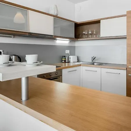 Apartment Bony *